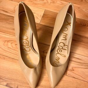 Sam Edelman Beige Pointed Toe 4” Heels